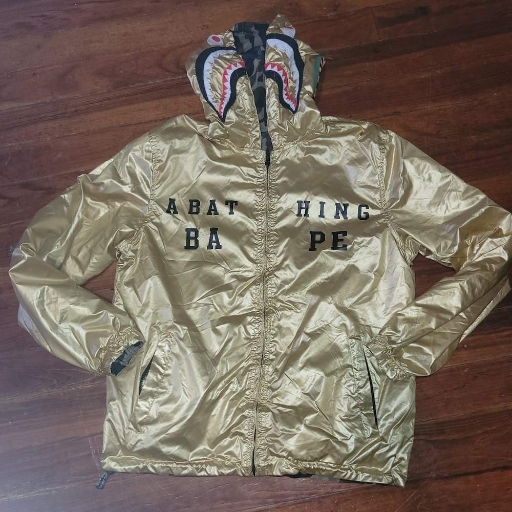 Bape gold/camo reversible jacket xl